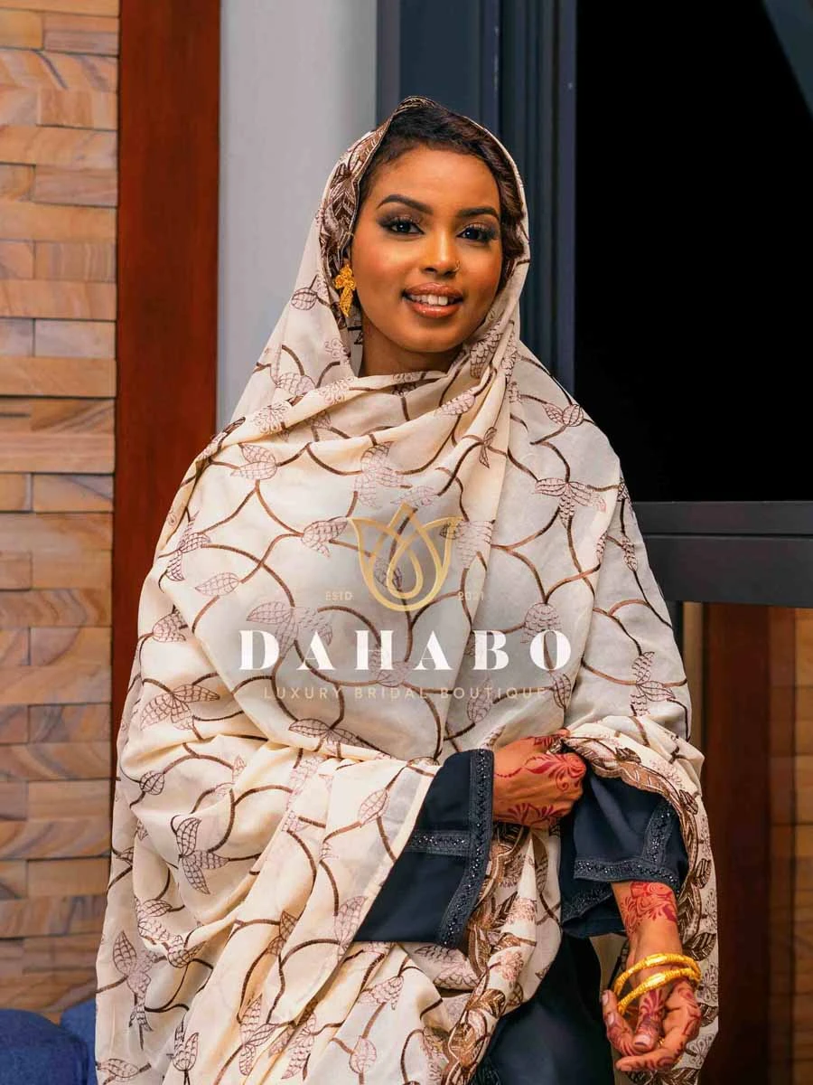 Beige & Brown Garbasaar