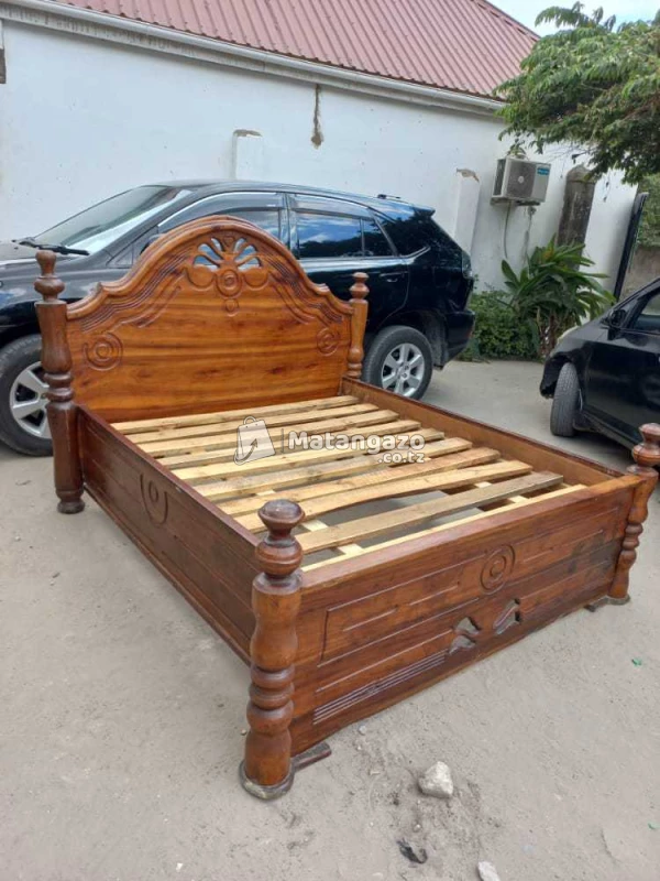 Kitanda 5*6 Mbao Mninga