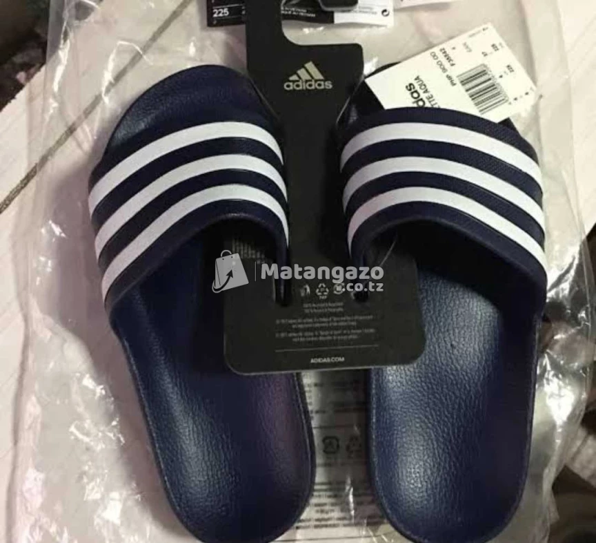 Adidas Adilette Slides