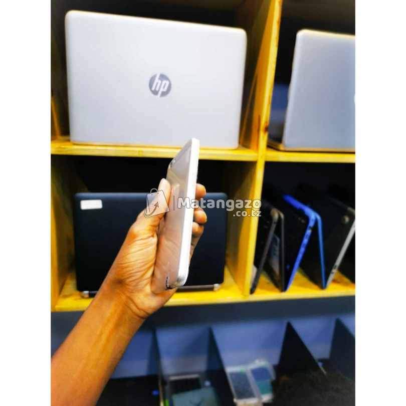 Oppo A57