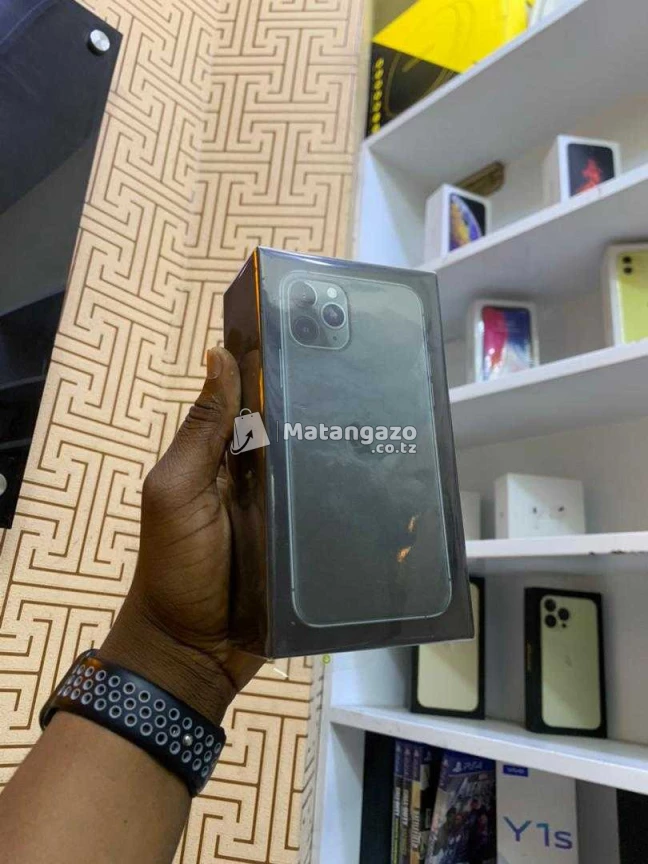 Apple Iphone
11 Pro