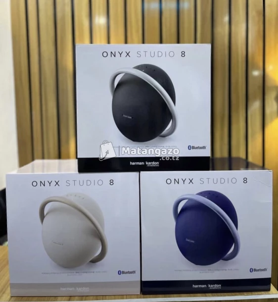 Harman Kardon Onyx Studio 8
