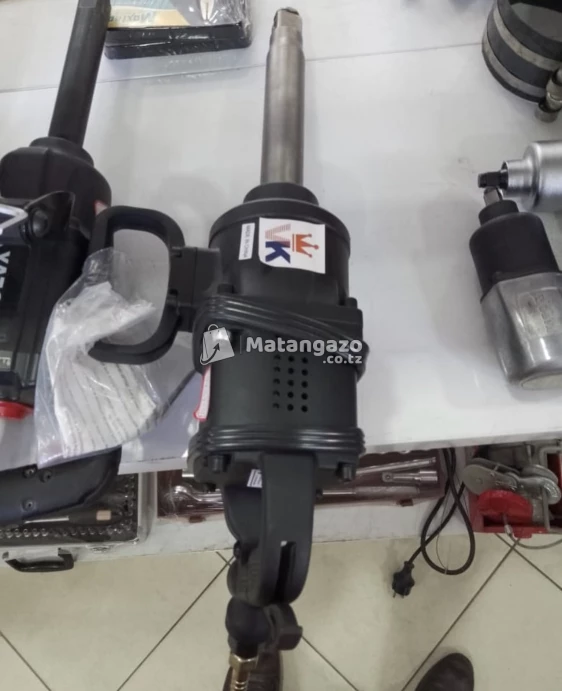 Pneumatic Impact Wrench