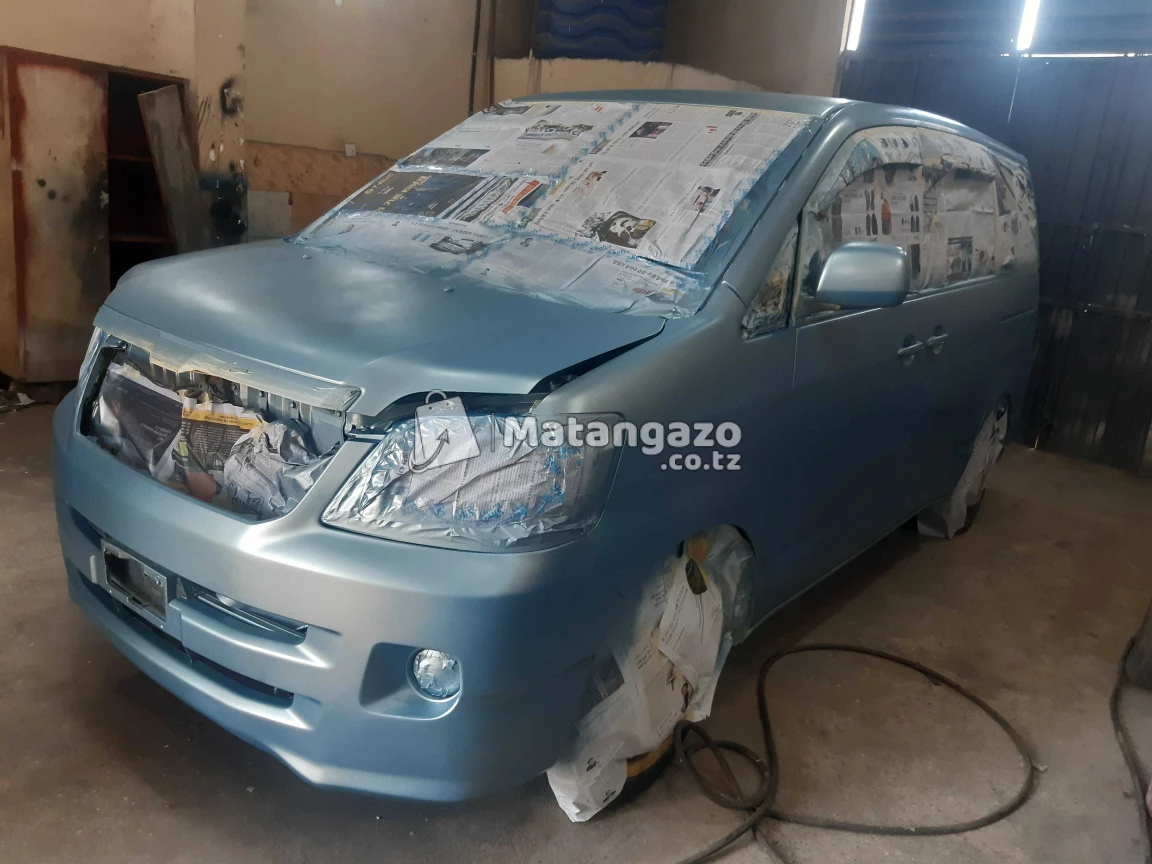 Wakanai Auto Garage Car Paints
