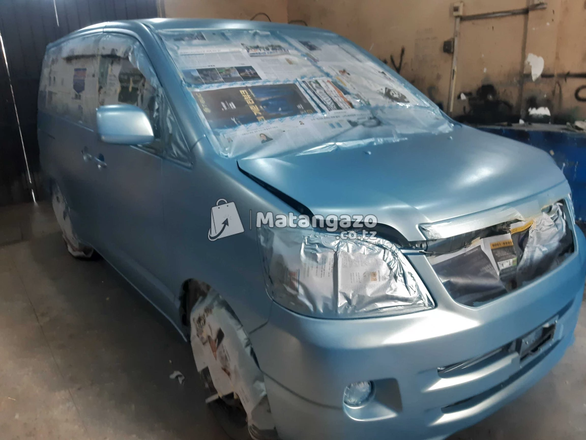 Wakanai Auto Garage Car Paints