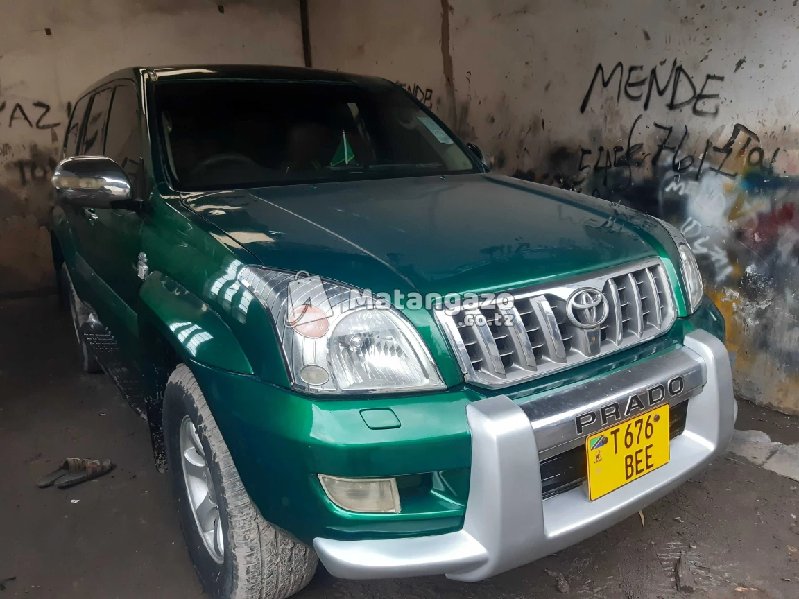 Wakanai Auto Garage Car Paints