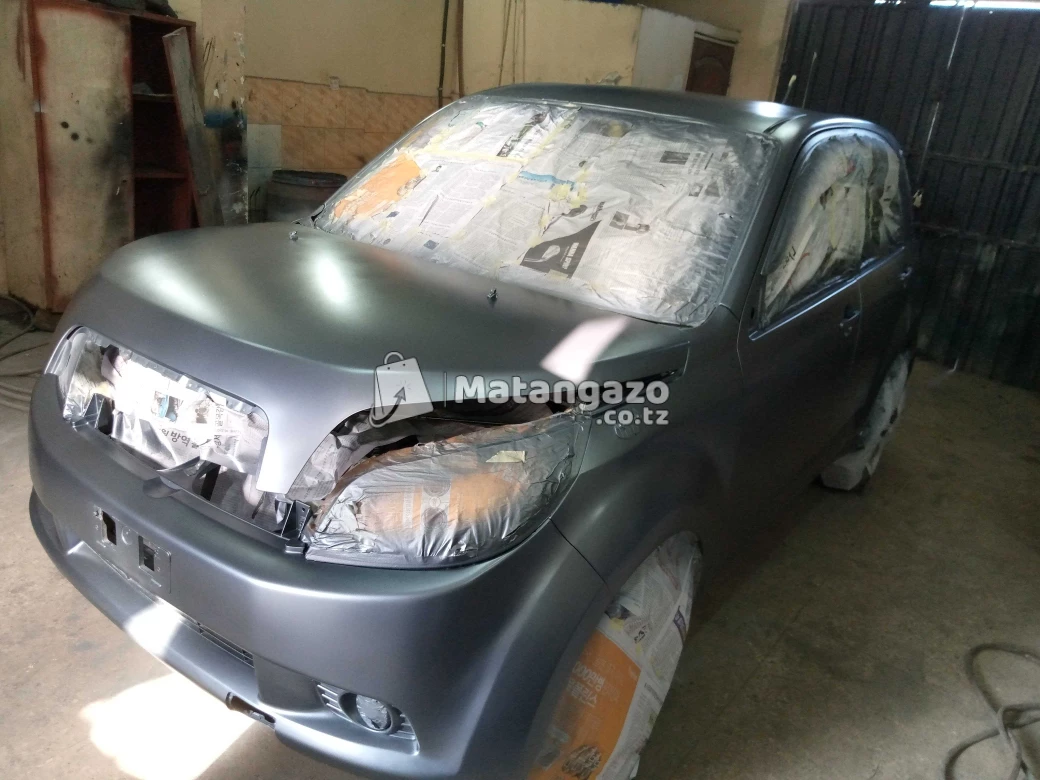 Wakanai Auto Garage Car Paints