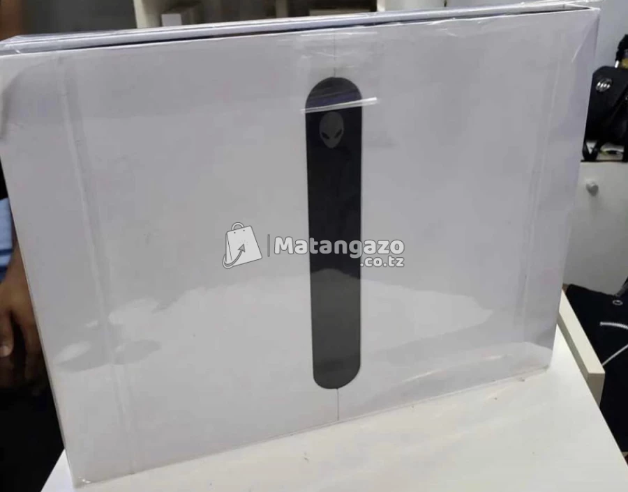 Alienware X17 R1