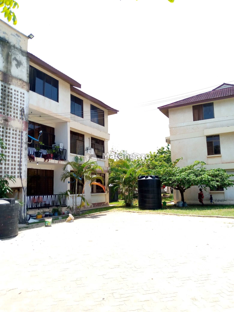 Mbezi Beach Makonde