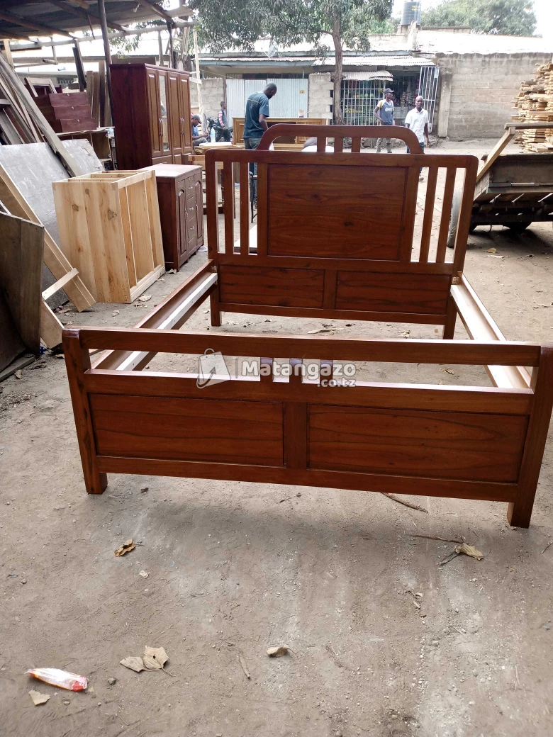 Manyama Furniture