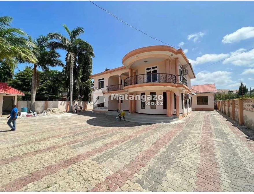 Ipo Mbezi Beach Dar Es Salaam Tanzania