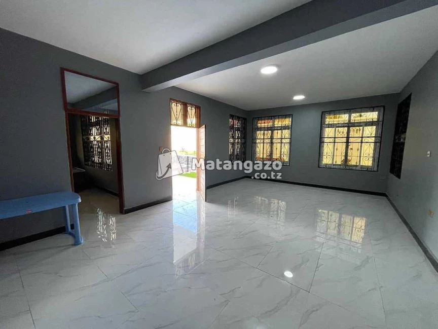 Hotel Inapangishwa Ipo Mbezi Beach Dar Es Salaam Tanzania