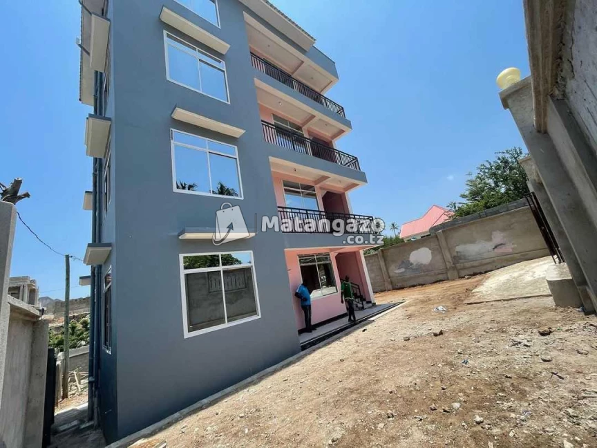 Ipo Goba Mnadani Dar Es Salaam Tanzania