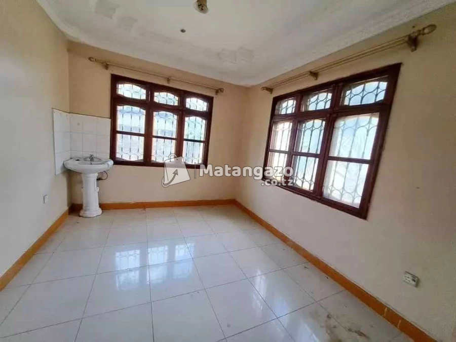 Apartments Yenye Vyumba Vitatu Inapangishwa Ipo Tegeta Dar Es Salaam Tanzania