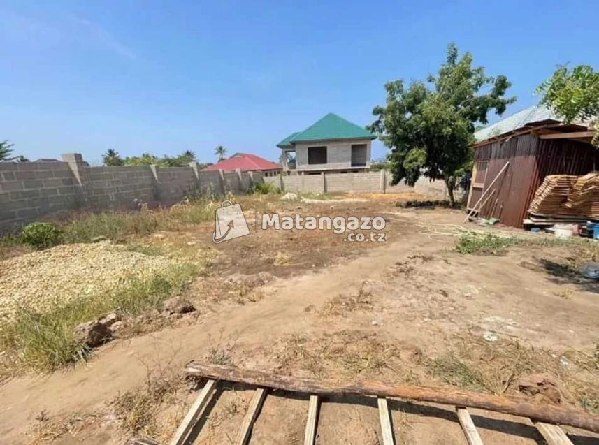 Eneo Linauzwa Lipo Mbweni Mpiji Dar Es Salaam Tanzania
