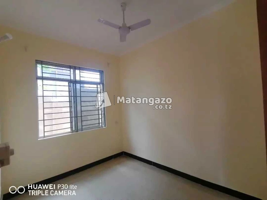 Apartment Yenye Vyumba Viwili Inapangishwa Ipo Goba Center Dar Es Salaam Tanzania