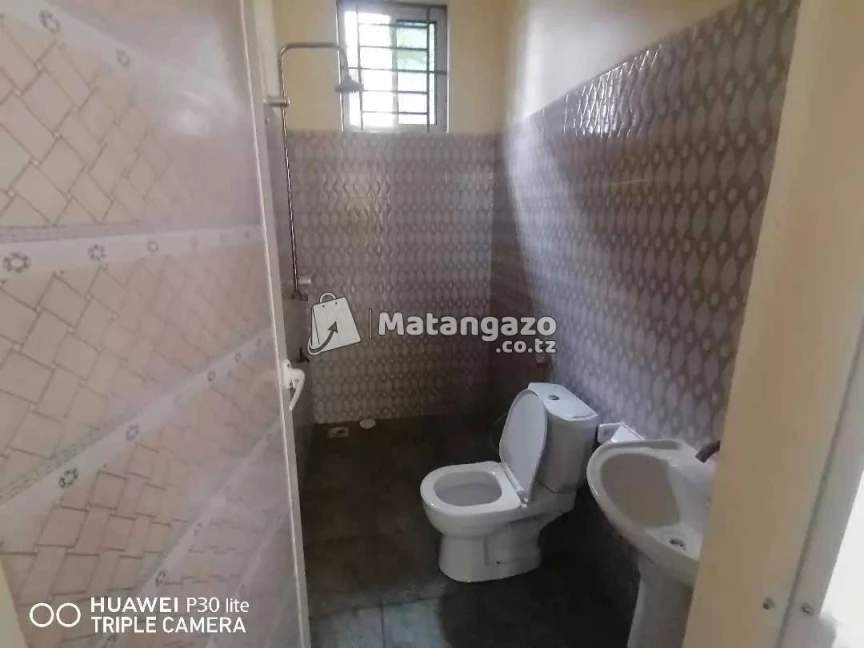 Apartment Yenye Vyumba Viwili Inapangishwa Ipo Goba Center Dar Es Salaam Tanzania