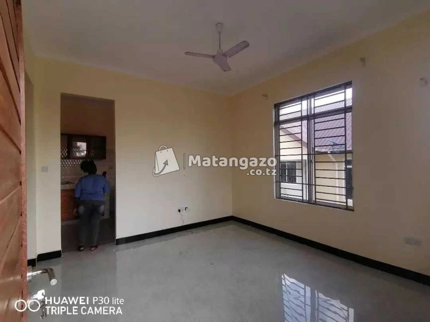 Apartment Yenye Vyumba Viwili Inapangishwa Ipo Goba Center Dar Es Salaam Tanzania