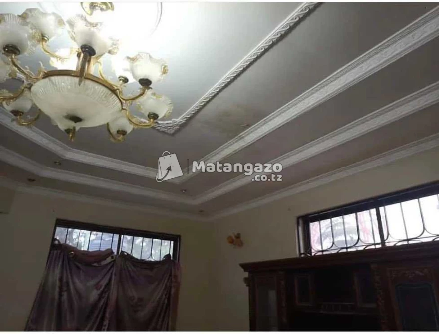 Nyumba Yenye Vyumba Vinne Inauzwa Ipo Mbezi Beach Dar Es Salaam Tanzania