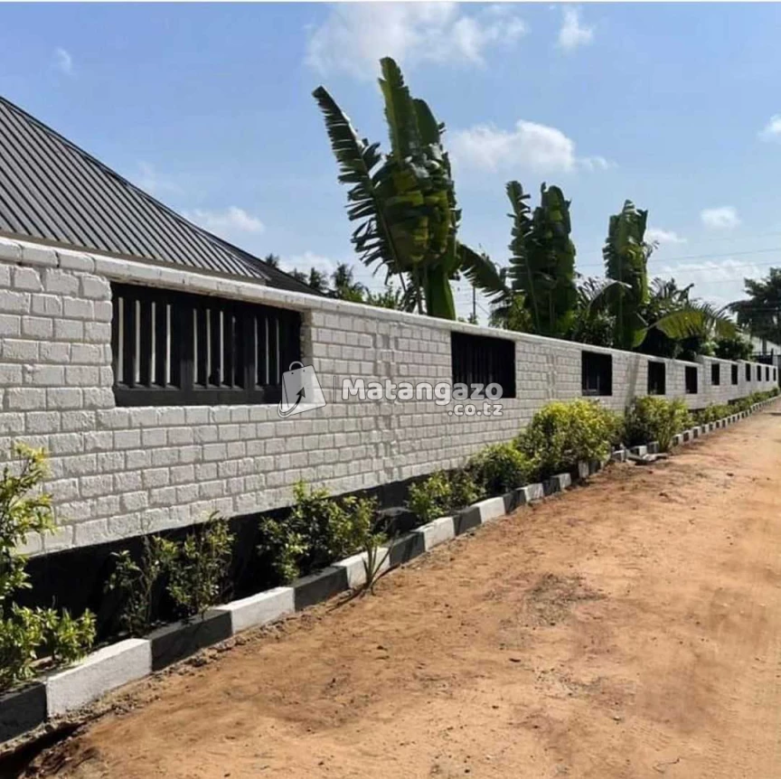 Eneo Linauzwa Lipo Salasala Dar Es Salaam Tanzania