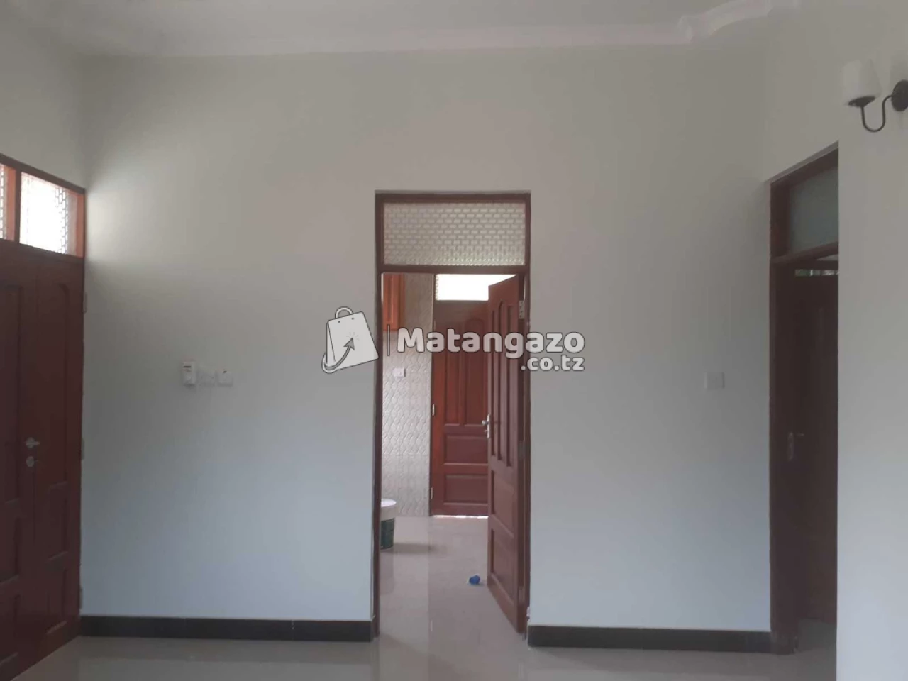 Apartment Yenye Vyumba Vitatu Inapangishwa Ipo Boko Magengeni Dar Es Salaam Tanzania