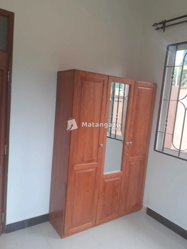 Apartment Yenye Vyumba Vitatu Inapangishwa Ipo Boko Magengeni Dar Es Salaam Tanzania