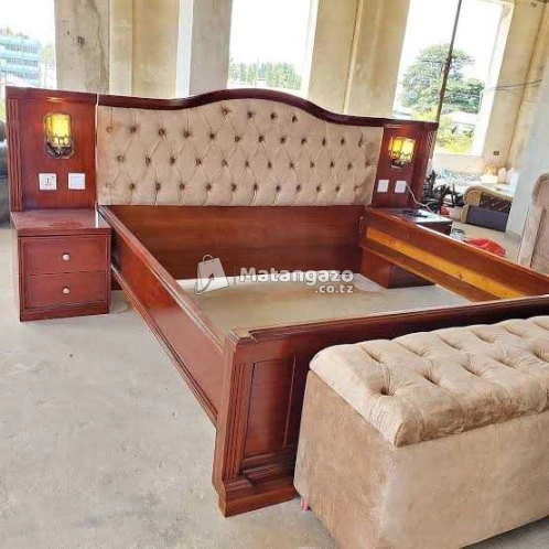 New   Solid Wood Modern Bedsofa