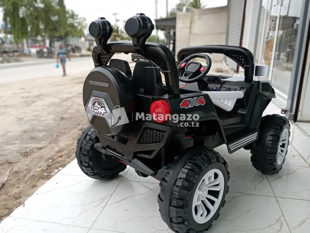 Kids Electric Cars Jeep Max White