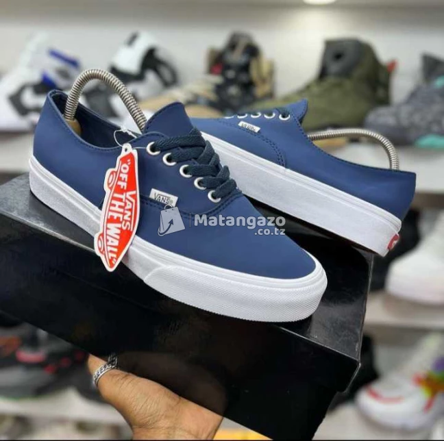 Vans Sneaker Brand New