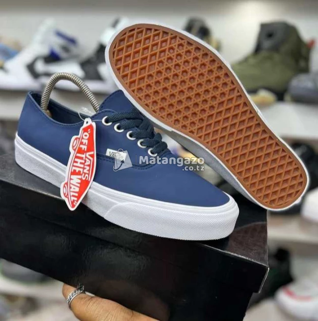 Vans Sneaker Brand New