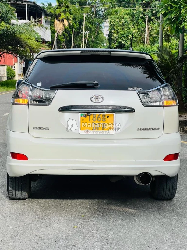 Toyota Harrier 2006