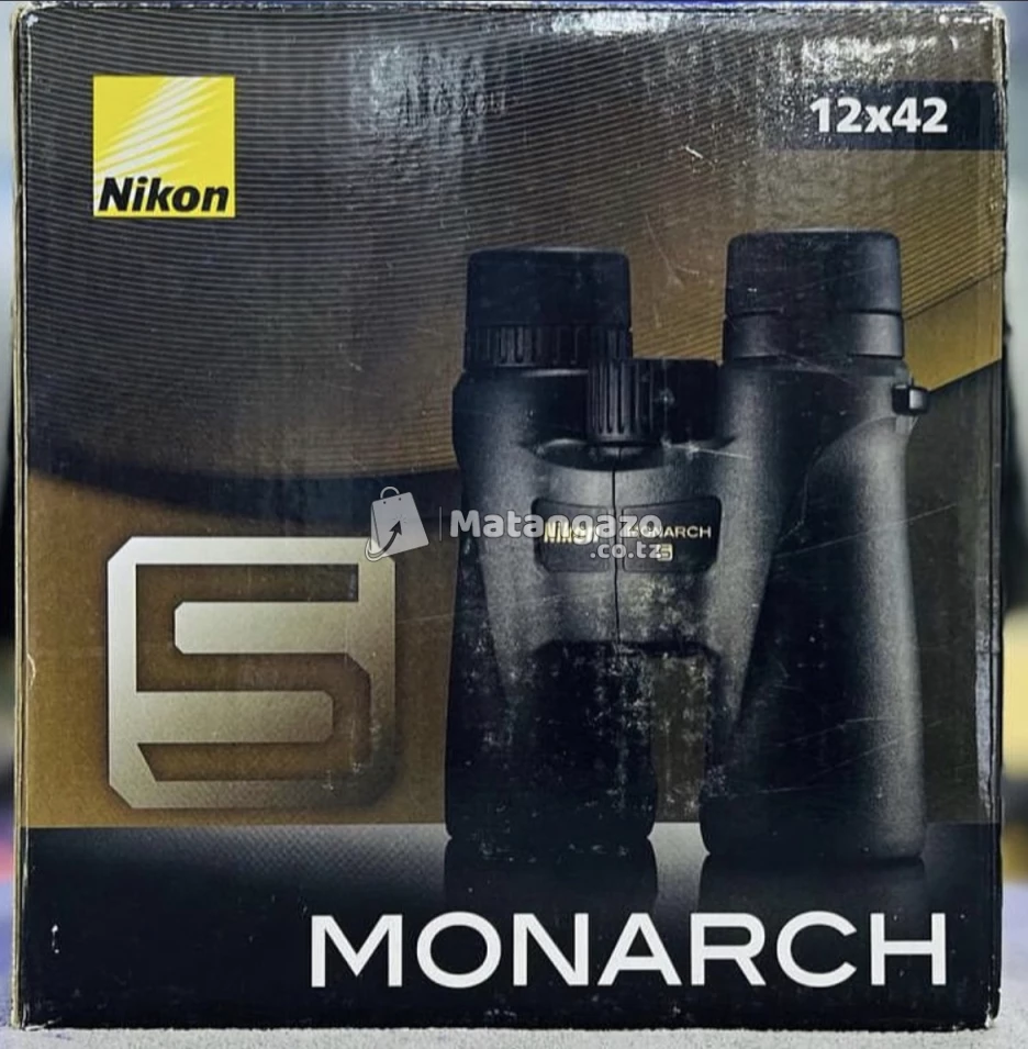 Nikon Monarch 5 (12*42)