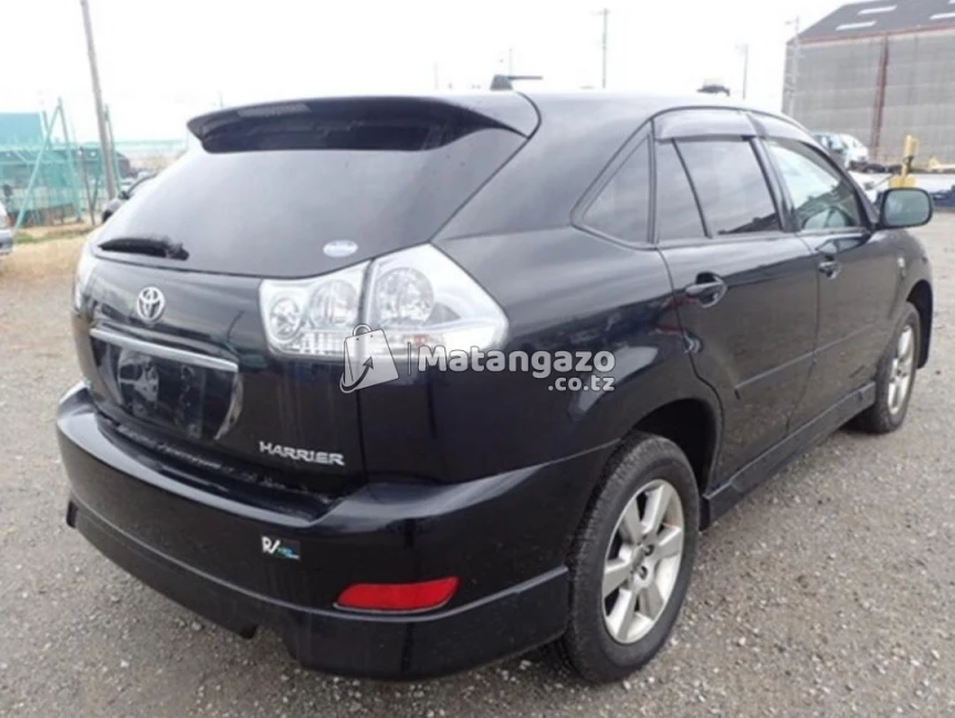 Toyota Harrier 2004