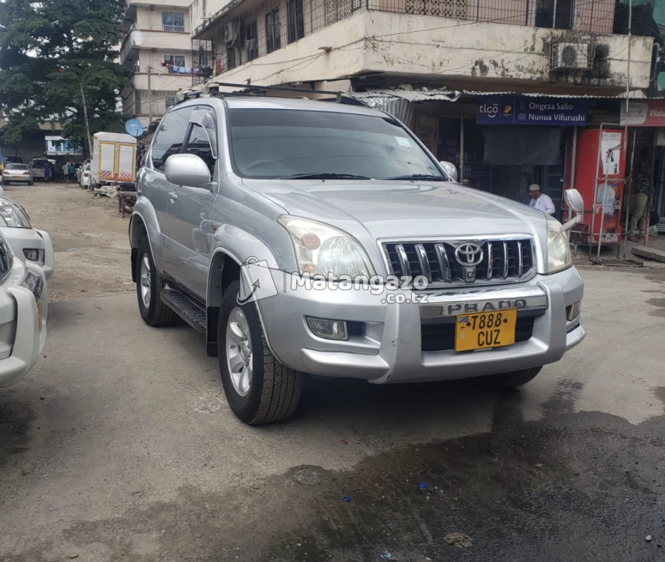 Toyota Land Cruiser Prado 2023