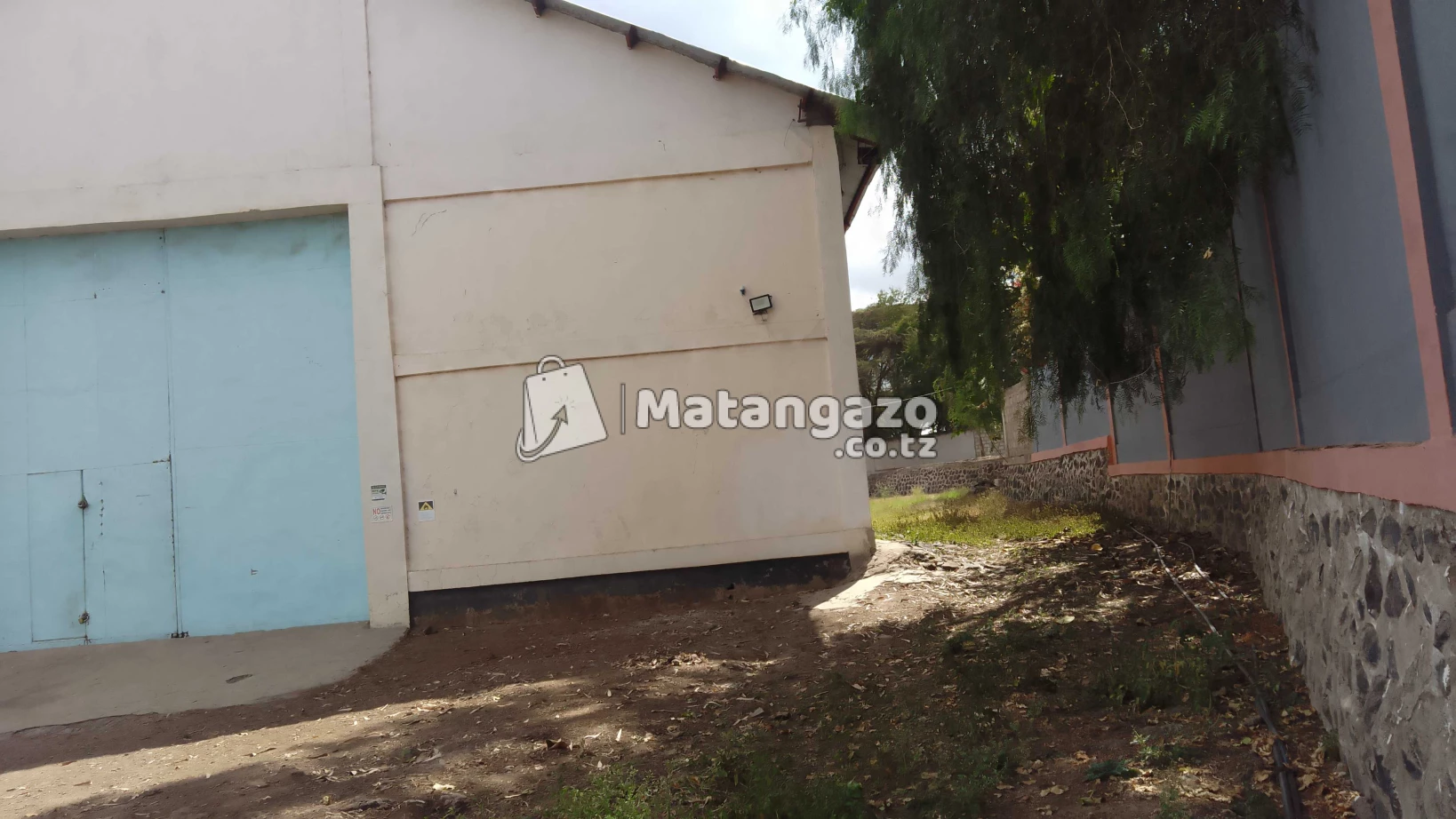 HOUSE WARE FOR SALE AT KISONGO -ARUSHA, TANZANIA