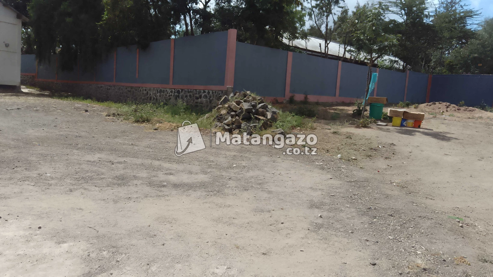 HOUSE WARE FOR SALE AT KISONGO -ARUSHA, TANZANIA