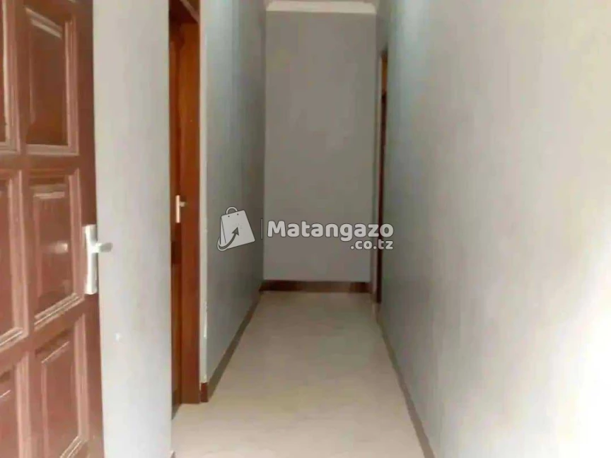 IPO UBUNGO KIBANGU DAR ES SALAAM TANZANIA