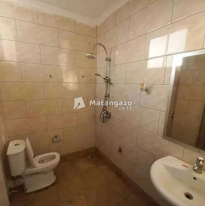 IPO MAKUMBUSHO DAR ES SALAAM TANZANIA