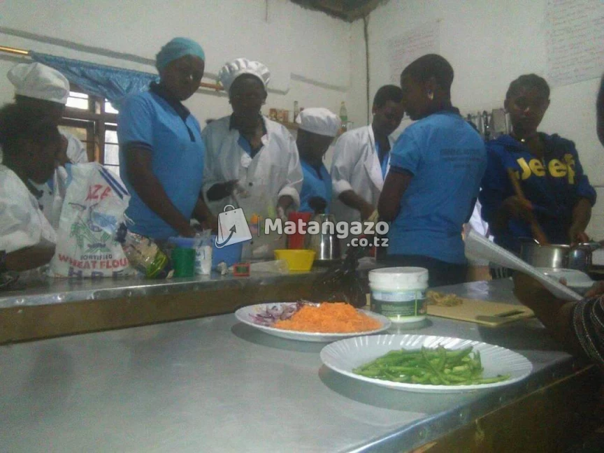 NAFASI ZA MASOMO