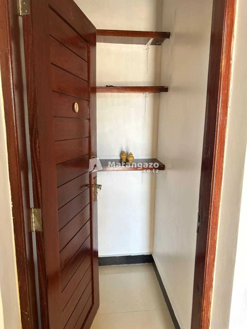 IPO MIKOCHENI DAR ES SALAAM TANZANIA