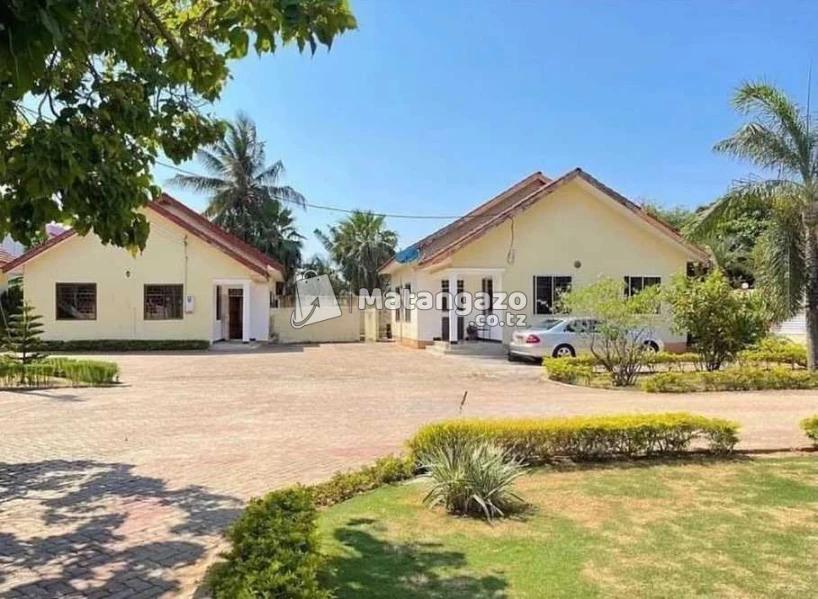 INAPANGISHWA IPO MBEZI BEACH ⛱️ UPANDE WA CHINI DAR ES SALAAM TANZANIA