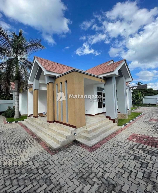 NYUMBA YENYE VYUMBA VINNE INAUZWA MILIONI 380 IPO MBEZI BEACH ⛱️ MAKONDE