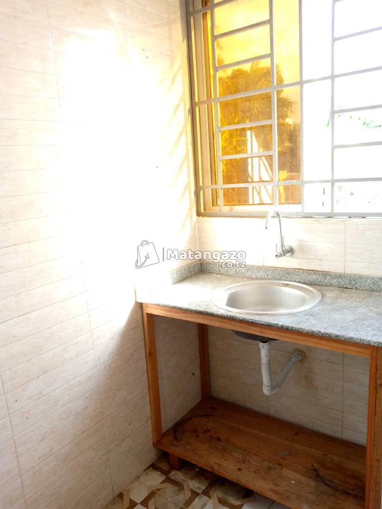 APARTMENTS YENYE CHUMBA MASTER SEBULE JIKO INAPANGISHWA IPO MBEZI BEACH 🏖️