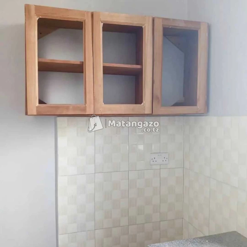 APARTMENTS YENYE VYUMBA VIWILI INAPANGISHWA LAKI 8 KWA MWEZI IPO KINONDONI (B)