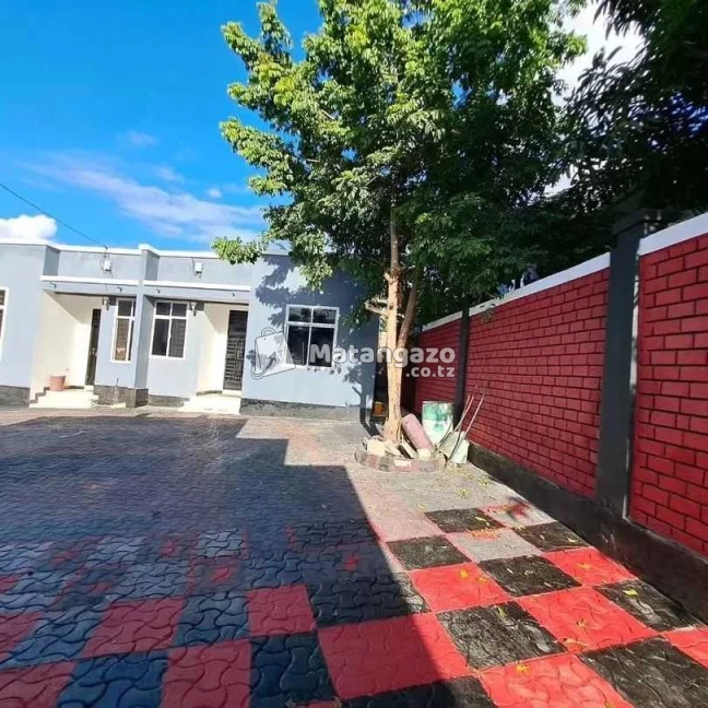 APARTMENTS YENYE VYUMBA VIWILI INAPANGISHWA LAKI 4 KWA MWEZI IPO GOBA LASTANZA