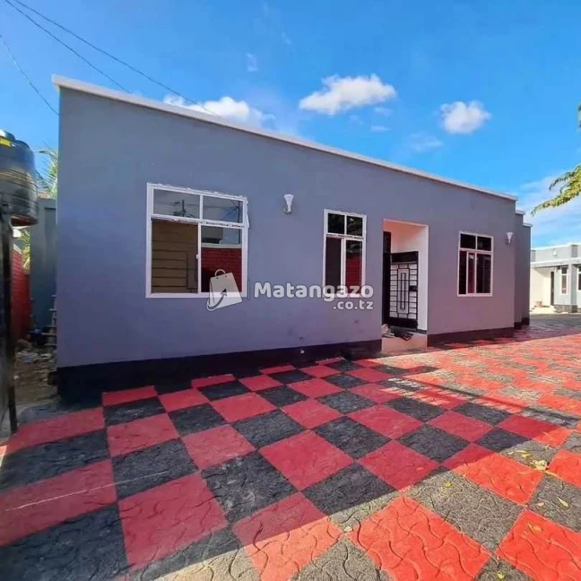 APARTMENTS YENYE VYUMBA VIWILI INAPANGISHWA LAKI 4 KWA MWEZI IPO GOBA LASTANZA
