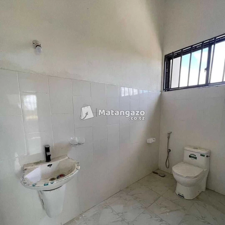 APARTMENTS YENYE VYUMBA VINNE INAPANGISHWA LAKI 9 KWA MWEZI IPO MBWENI JKT