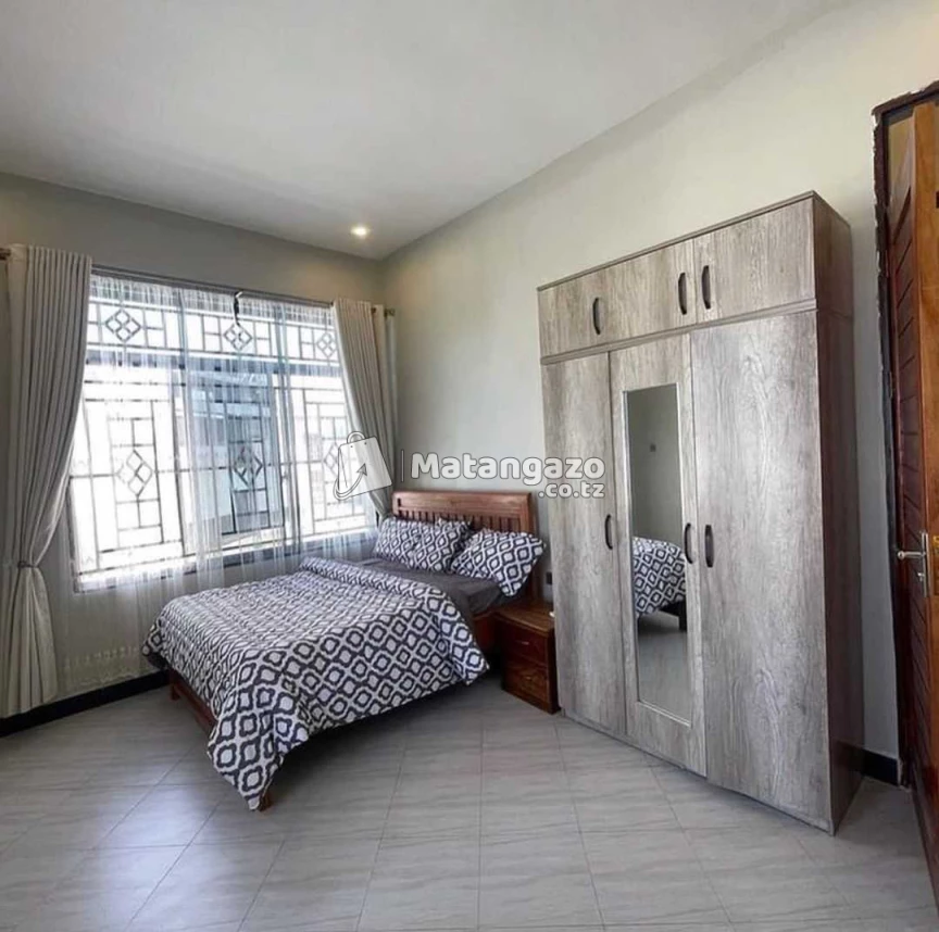 VILLA YENYE VYUMBA VIWILI FULL FURNISHED INAPANGISHWA IPO SALASALA