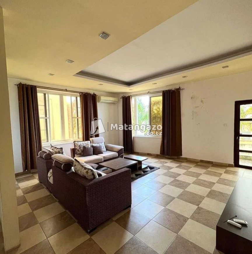 APARTMENTS YENYE VYUMBA VITATU INAPANGISHWA IPO MBEZI BEACH 🏖️ UPANDE WA CHINI