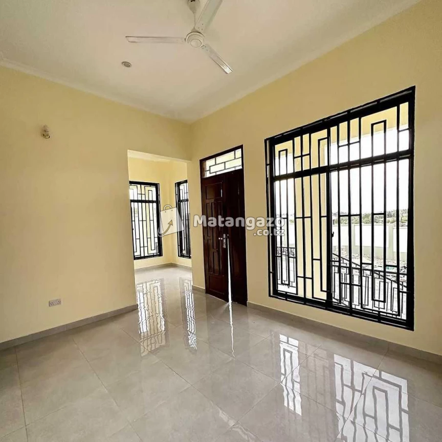 APARTMENTS YENYE VYUMBA VIWILI INAPANGISHWA LAKI 6 KWA MWEZI IPO GOBA CENTER